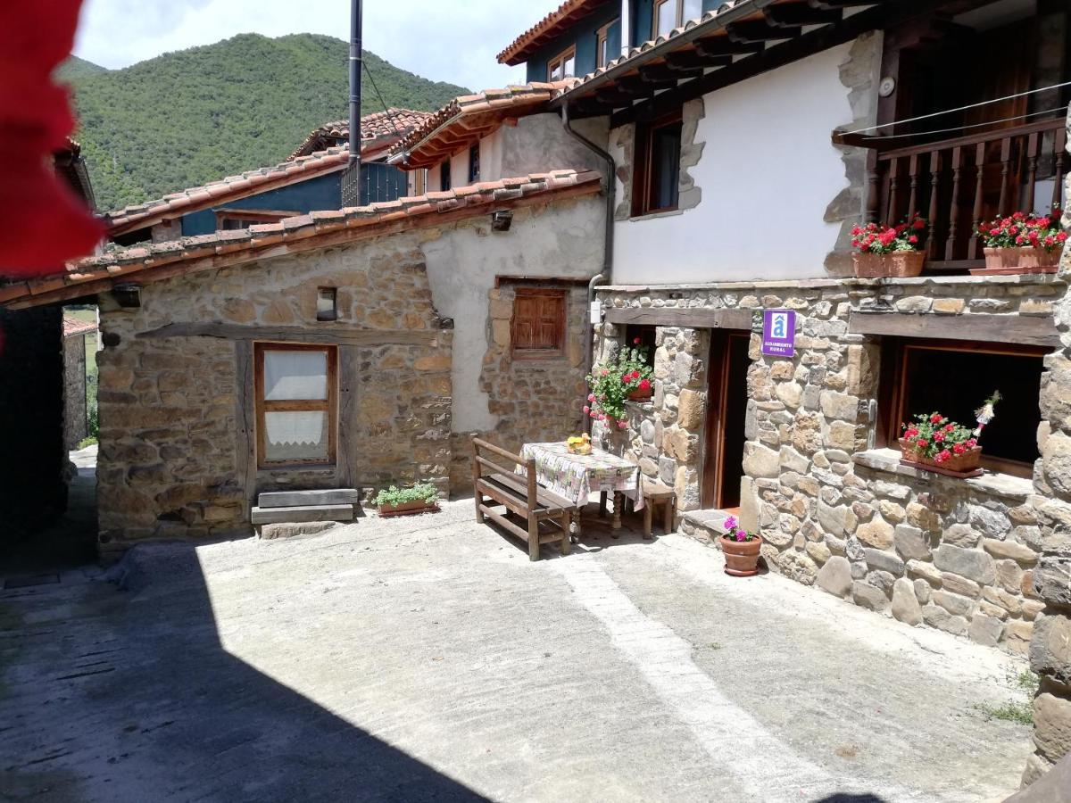 La Casuca Y La Cabana Охедо Екстериор снимка